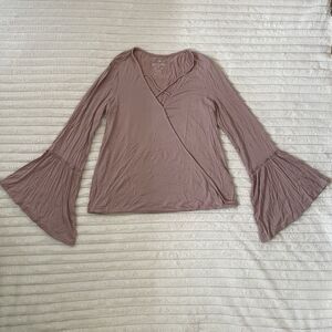 AMERICAN EAGLE Soft Sexy Faux Wrap Pink Surplice Bell Sleeve Top Small Peasant